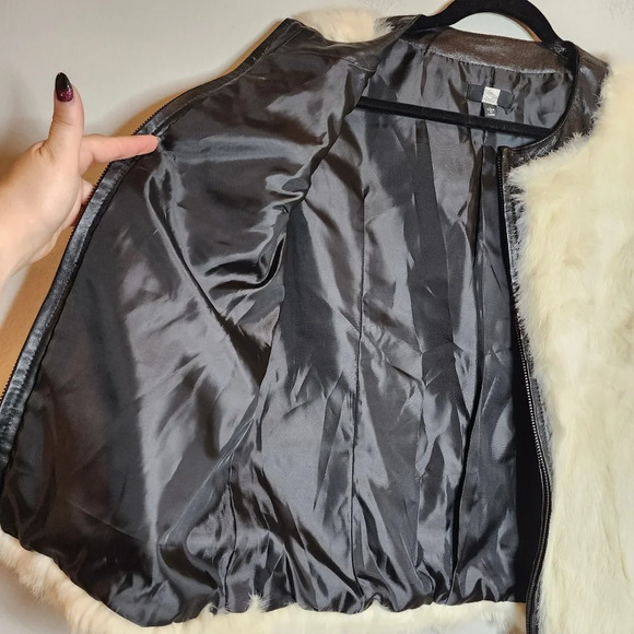 Saks Fifth Avenue Rabbit Fur Leather Zip Vest Women's Size Large Pockets - Picture 8 of 16